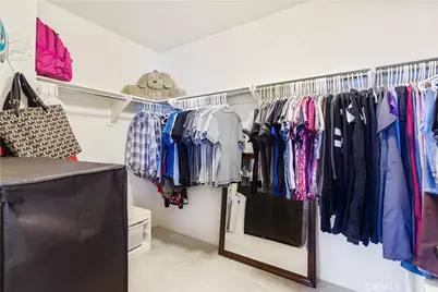 38113 Versailles, Palmdale, CA 93552 - Photo 23