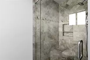 5400 Lindley Ave, Encino, CA 91316 - Photo 15