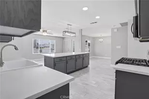 10500 Lonon, Bakersfield, CA 93312 - Photo 7