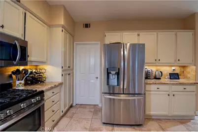 6755 Cowboy Street, Simi Valley, CA 93063 - Photo 19
