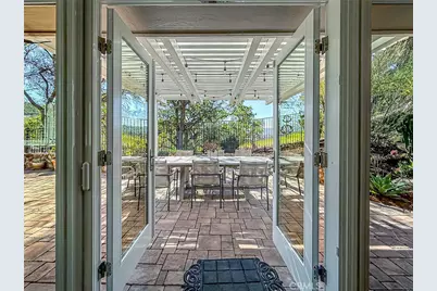 491 Twin Oaks Court, Thousand Oaks, CA 91362 - Photo 25