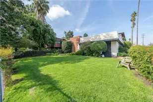 11001 Hortense St, West Toluca Lake, CA 91602 - Photo 3