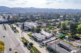 11001 Hortense St, West Toluca Lake, CA 91602 - Photo 19