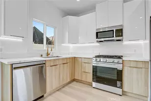 7445 Oakdale Ave, Winnetka, CA 91306 - Photo 35