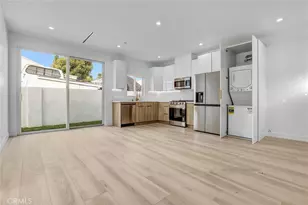 7445 Oakdale Ave, Winnetka, CA 91306 - Photo 37