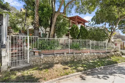 447 W Avenue 37, Los Angeles, CA 90065 - Photo 1