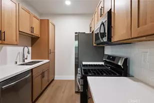 104 Maegan, Thousand Oaks, CA 91362 - Photo 19