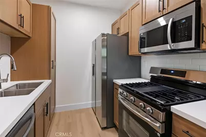 104 Maegan #6, Thousand Oaks, CA 91362 - Photo 1