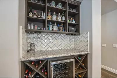 30177 Sagecrest Way, Castaic, CA 91384 - Photo 15