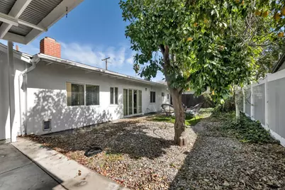 22736 Schoolcraft, West Hills, CA 91307 - Photo 29