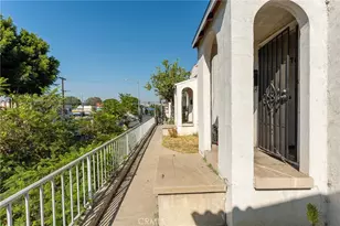 272 S Burlington Ave, Los Angeles, CA 90057 - Photo 9