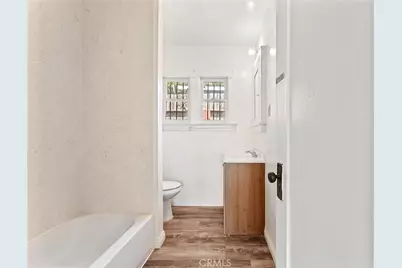 272 S Burlington Avenue, Los Angeles, CA 90057 - Photo 25