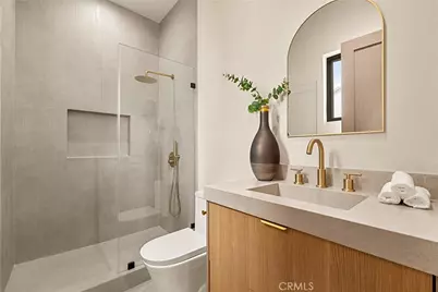 5525 Carpenter Avenue, Valley Village, CA 91607 - Photo 39