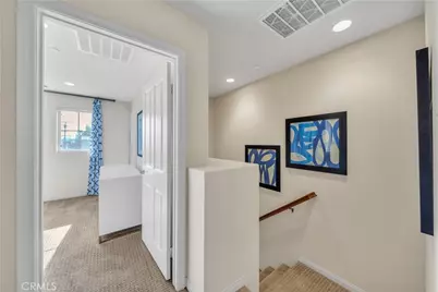 14102 W Chapparel Lane, Van Nuys, CA 91405 - Photo 13