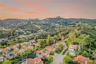 22232 Alizondo, Woodland Hills, CA 91364 - Photo 3