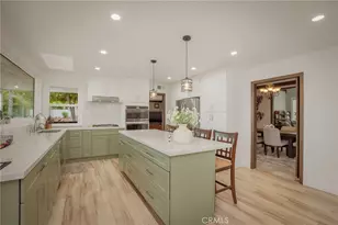 22232 Alizondo, Woodland Hills, CA 91364 - Photo 19