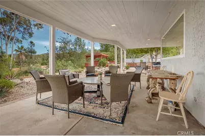 22232 Alizondo, Woodland Hills, CA 91364 - Photo 29