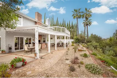 22232 Alizondo, Woodland Hills, CA 91364 - Photo 33