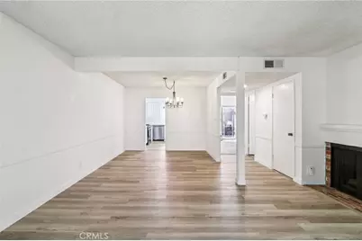 17800 Devonshire Street #6, Northridge, CA 91325 - Photo 7