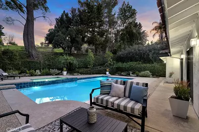 23124 Park Contessa, Calabasas, CA 91302 - Photo 17