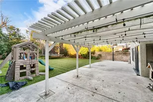 20421 Hemmingway St, Winnetka, CA 91306 - Photo 15