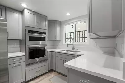 227 E Burbank #C, Burbank, CA 91502 - Photo 3