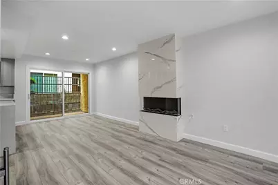 227 E Burbank #C, Burbank, CA 91502 - Photo 11