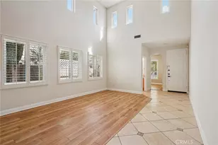 28643 Silverking, Saugus, CA 91390 - Photo 5