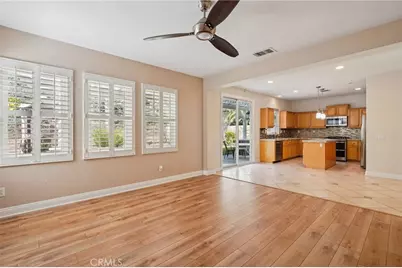 28643 Silverking, Saugus, CA 91390 - Photo 11