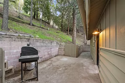 990 Nesthorn, Crestline, CA 92325 - Photo 33