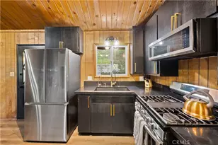 990 Nesthorn, Crestline, CA 92325 - Photo 15