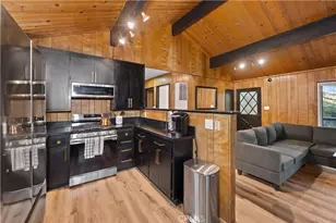 990 Nesthorn, Crestline, CA 92325 - Photo 13