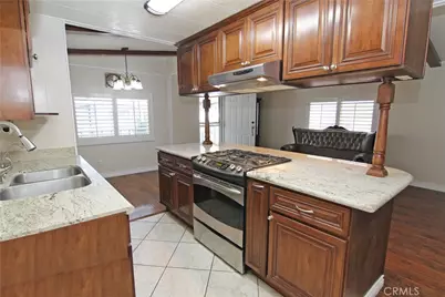 13120 Bradley Avenue #10, Sylmar, CA 91342 - Photo 11