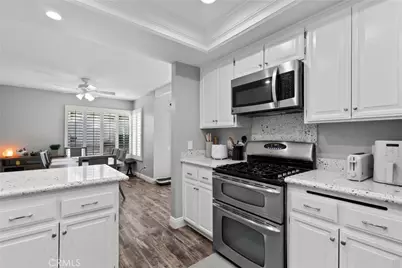 18 Brookdale, Irvine, CA 92604 - Photo 11