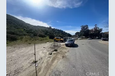 17930 Scherzinger Lane, Canyon Country, CA 91387 - Photo 3