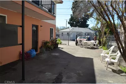 5909 Whitnall Hwy, North Hollywood, CA 91601 - Photo 15