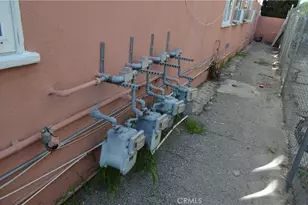 5909 Whitnall Hwy, North Hollywood, CA 91601 - Photo 7