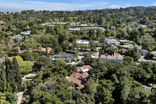 16700 Bosque Dr, Encino, CA 91436 - Photo 67