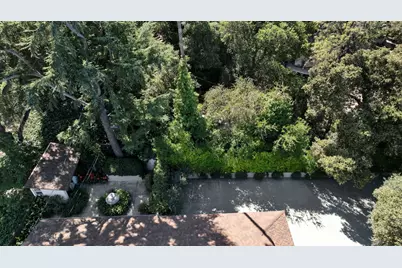 16700 Bosque Drive, Encino, CA 91436 - Photo 65