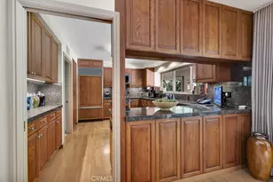 16700 Bosque Dr, Encino, CA 91436 - Photo 23