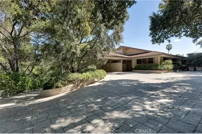 16700 Bosque Drive, Encino, CA 91436 - Photo 7