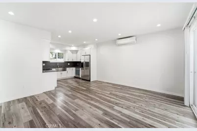 15944 Valerio Street, Van Nuys, CA 91406 - Photo 21