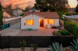 15944 Valerio St, Van Nuys, CA 91406 - Photo 3