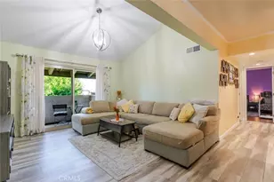 10636 Woodley Ave, Granada Hills, CA 91344 - Photo 3