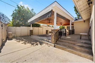 18900 Knapp, Northridge, CA 91324 - Photo 31