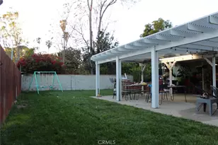 7535 Vanalden, Reseda, CA 91335 - Photo 27