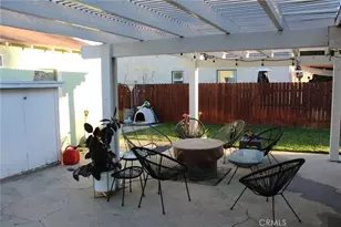 7535 Vanalden, Reseda, CA 91335 - Photo 23