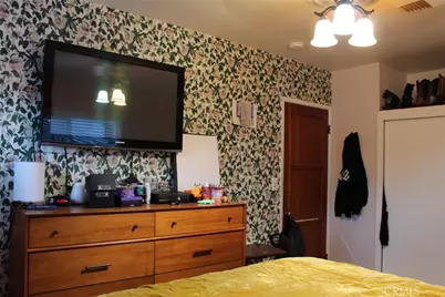 7535 Vanalden, Reseda, CA 91335 - Photo 15