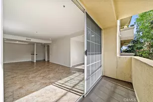 10824 Bloomfield, Toluca Lake, CA 91602 - Photo 7