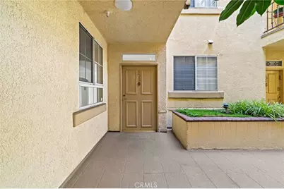 10824 Bloomfield #108, Toluca Lake, CA 91602 - Photo 5